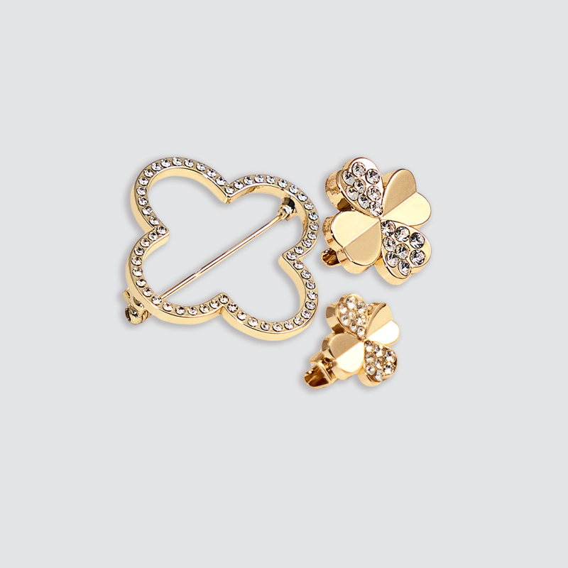 CLOVER PIN SET - LIGHT GOLD COLOUR